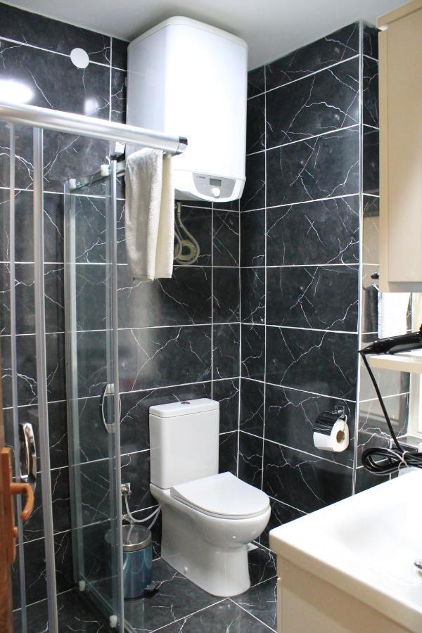 Beyoglu Asmalimescit'Te Mobilyali Balkonlu Daire Apartment Istanbul Ngoại thất bức ảnh